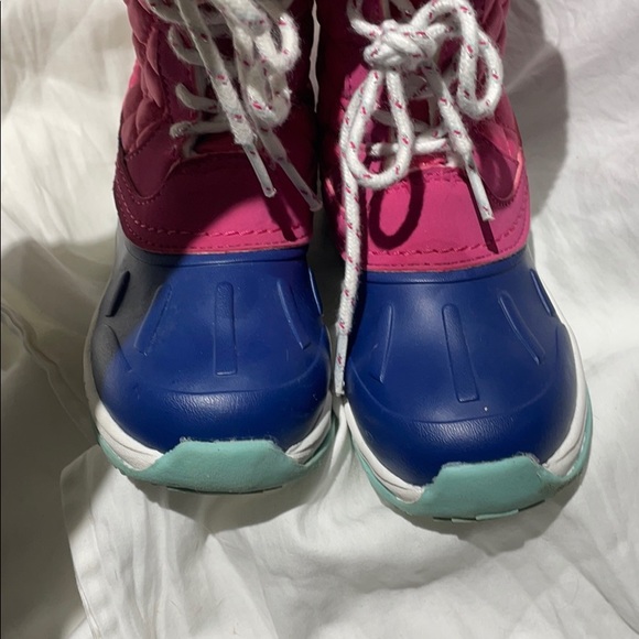 Carters 11 pink blue snow boots worn once - Picture 4 of 11